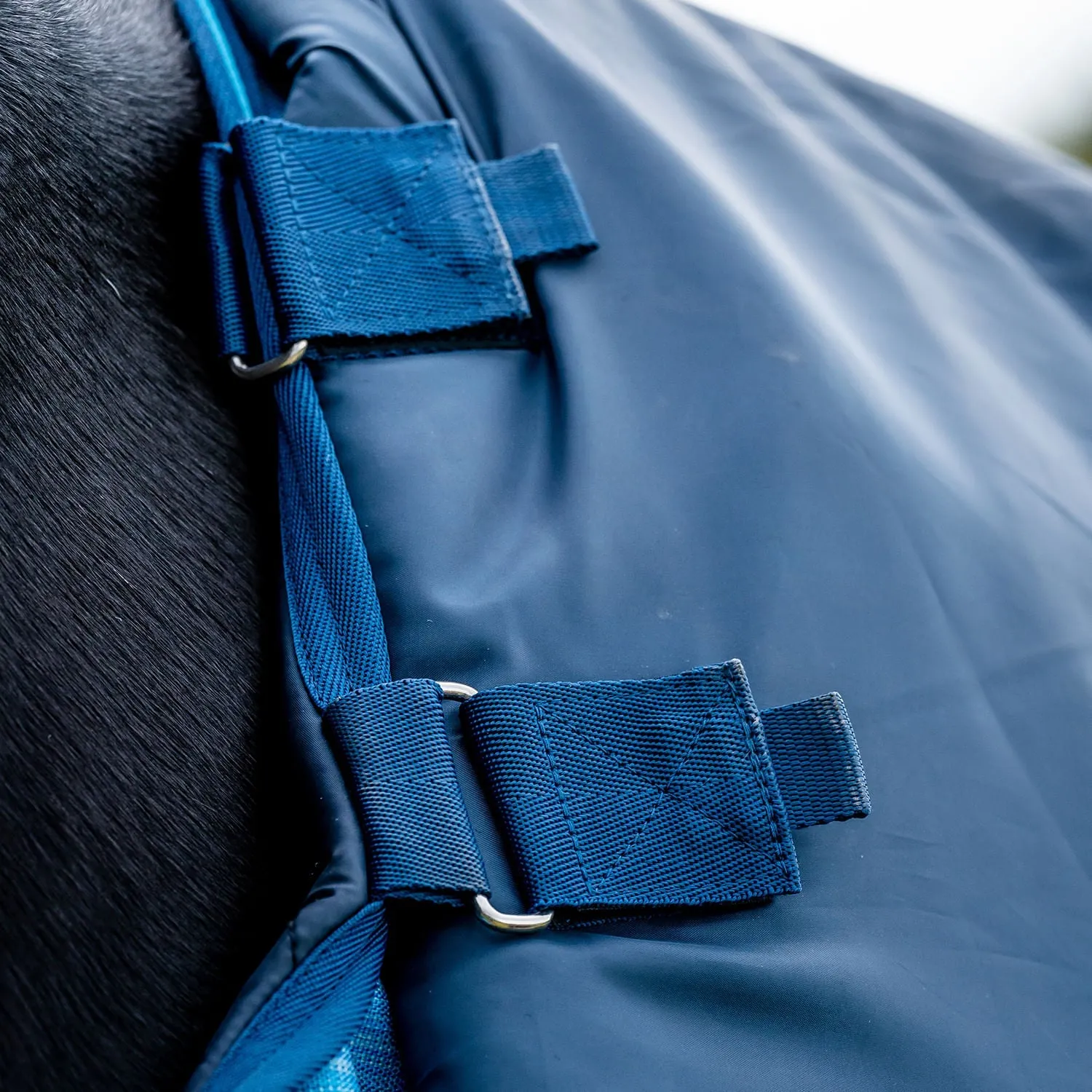 Amigo Hero 900 Revive Plus Medium Weight Horse Turnout Blanket