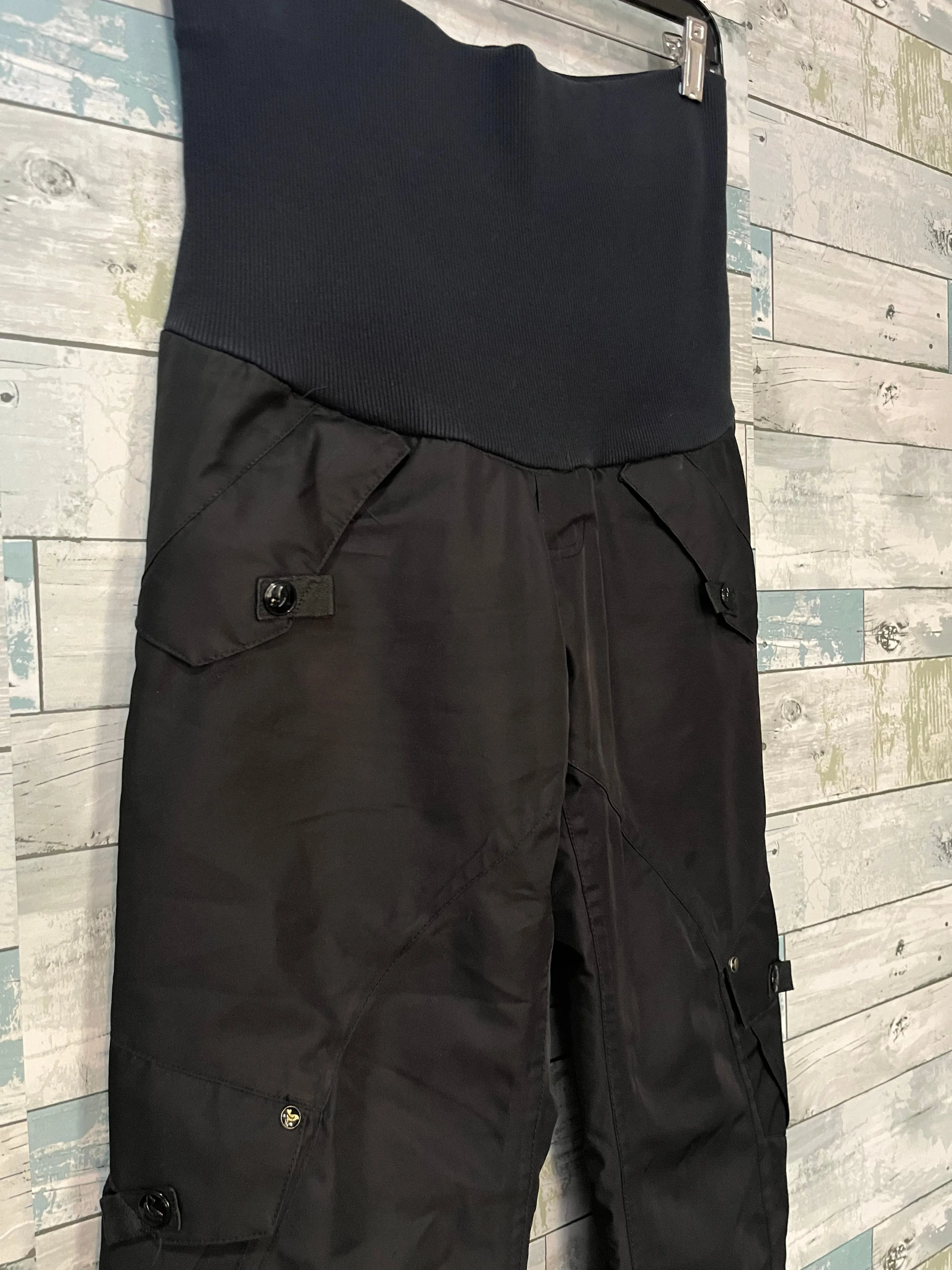 Ocean & Earth maternity outdoor wear